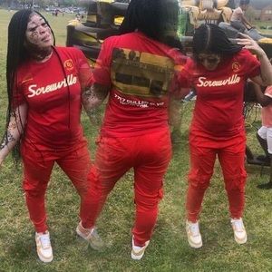 Meet your Posher, Crystal